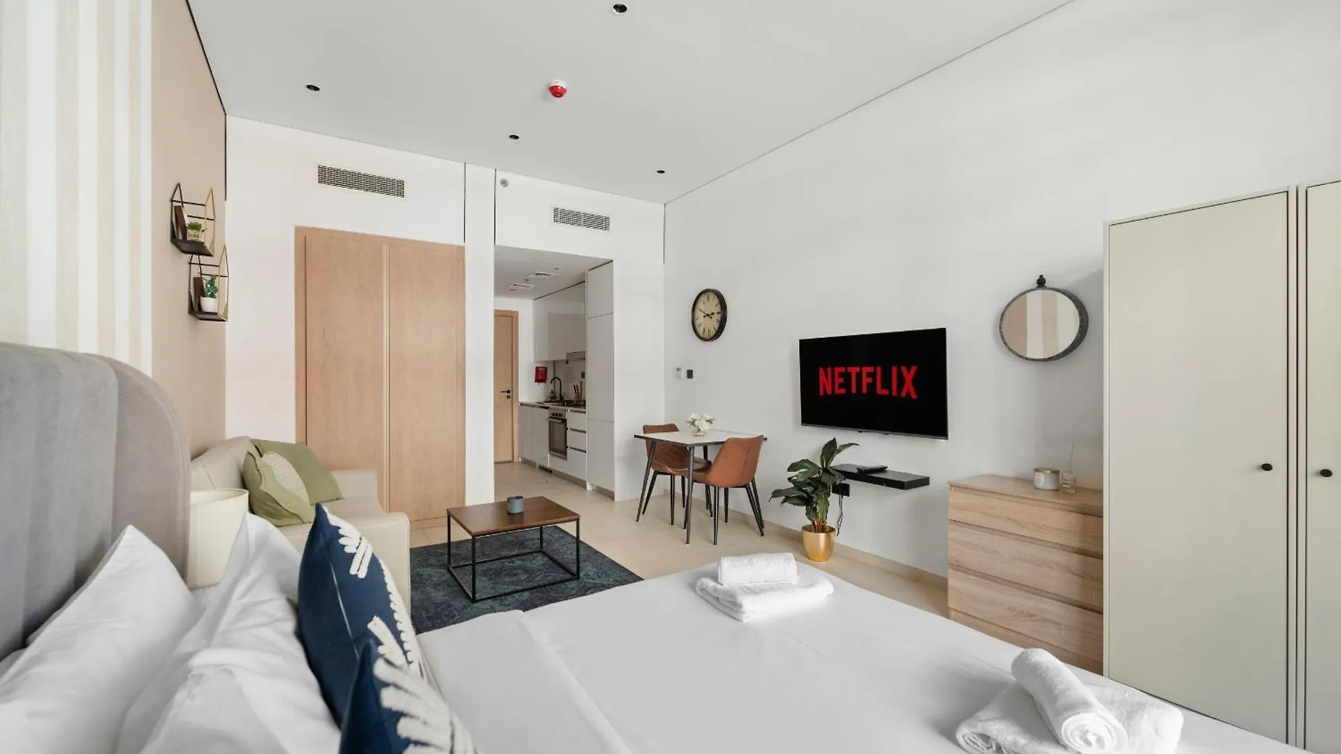 Vayk - Cozy And Contemporary Studio In The Heart Of Jvc Dubai